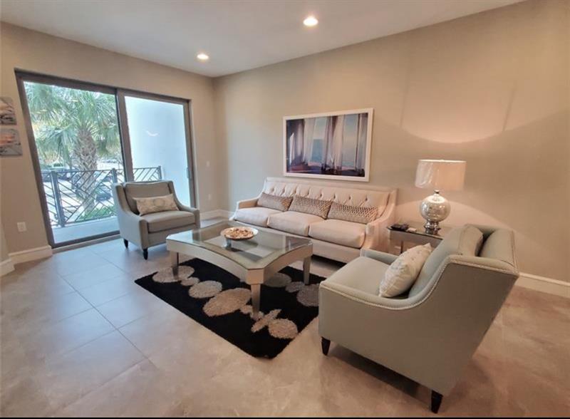 Image 5 of 29 For 4511 El Mar Dr  202