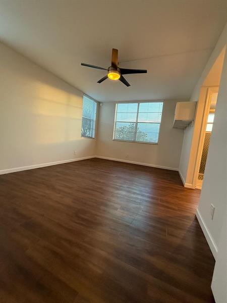 Image 10 of 20 For 9480 Poinciana Pl  410