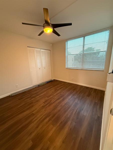 Image 11 of 20 For 9480 Poinciana Pl  410