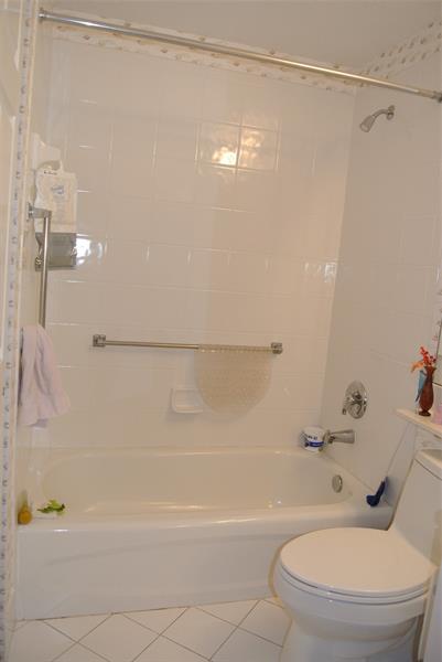 Image 18 of 31 For 7735 Yardley Dr  103