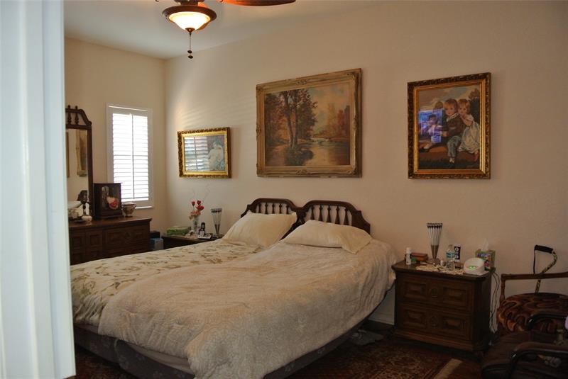 Image 8 of 31 For 7735 Yardley Dr  103