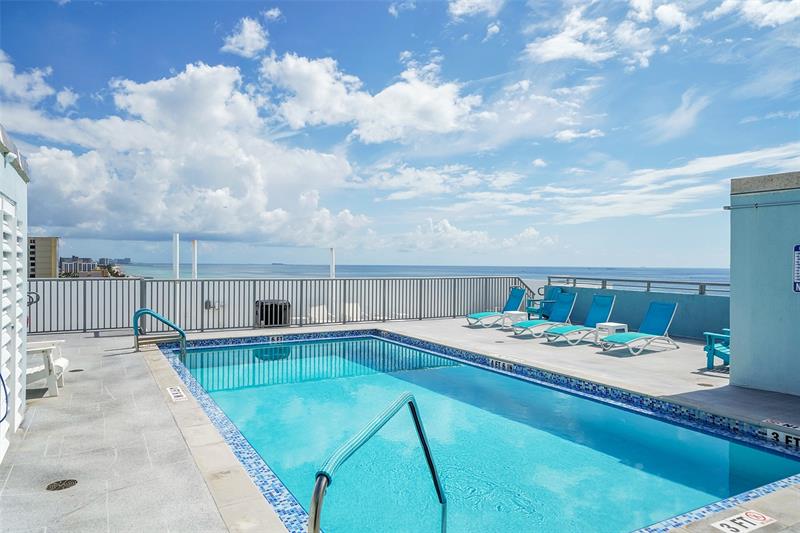 Image 42 of 50 For 400 Surf Rd  703