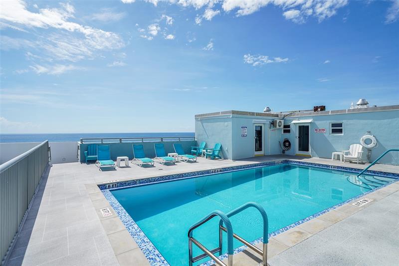 Image 43 of 50 For 400 Surf Rd  703