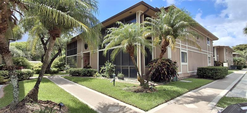 Image 4 of 54 For 7731 Ashmont Cir  212