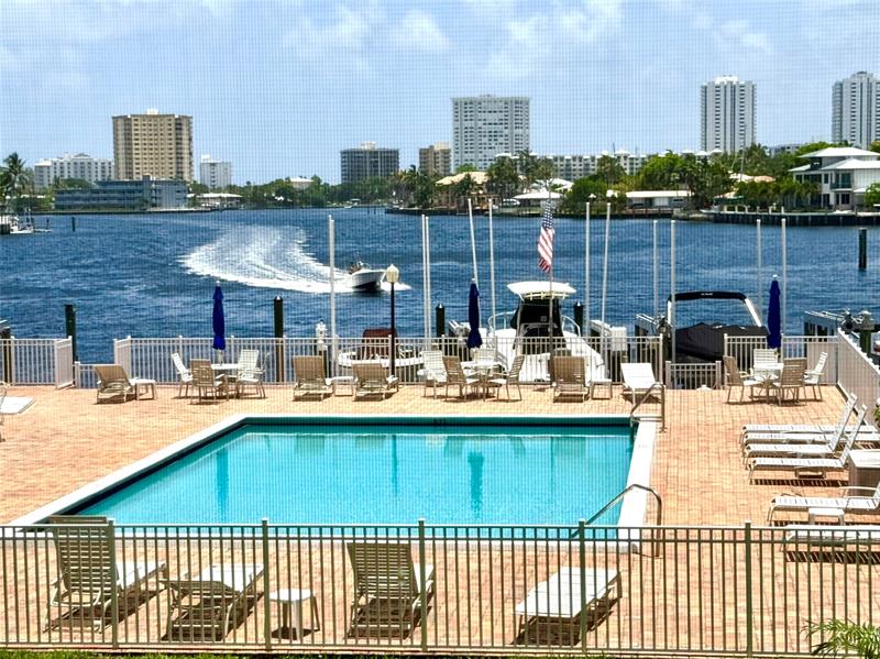 Image 26 of 28 For 740 Federal Hwy  216