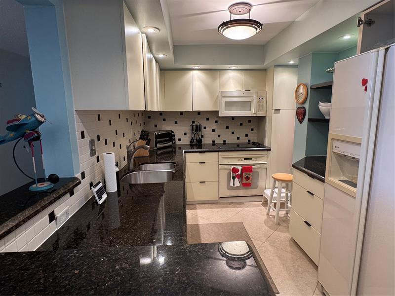 Image 8 of 28 For 740 Federal Hwy  216