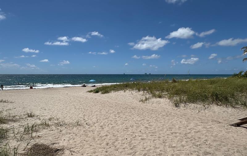 Image 19 of 20 For 2840 Ocean Blvd  704