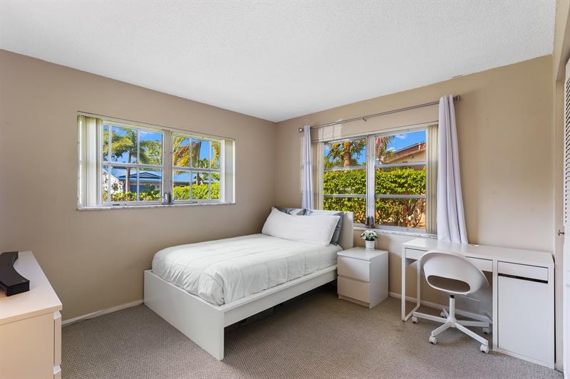 Image 18 of 25 For 3260 66th St