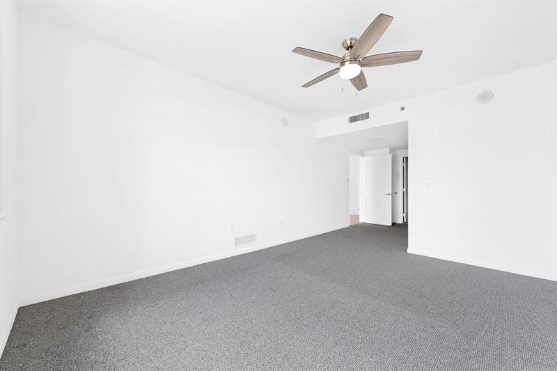 Image 12 of 20 For 1819 17th St  803