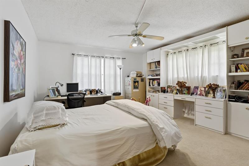 Image 20 of 31 For 2901 Victoria Cir  A1