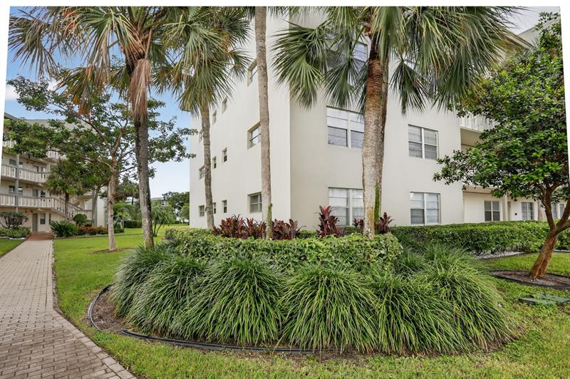 Image 25 of 31 For 2901 Victoria Cir  A1