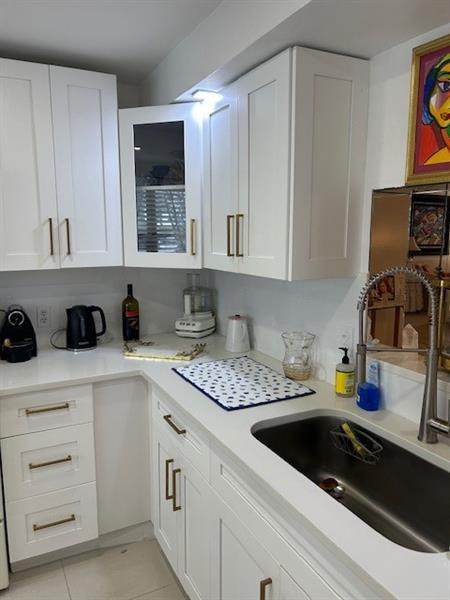 Image 3 of 14 For 2901 Victoria Cir  A1
