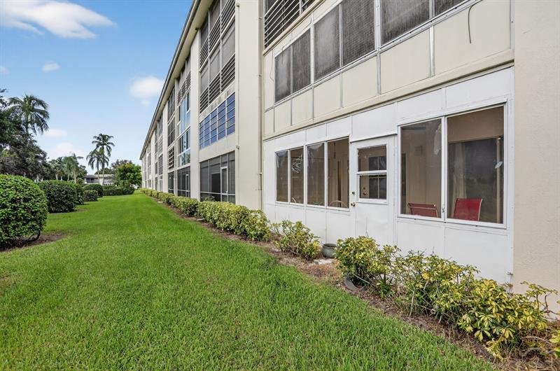 Image 31 of 31 For 2901 Victoria Cir  A1