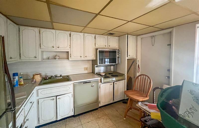 Image 7 of 15 For 3050 Palm Aire Dr  604