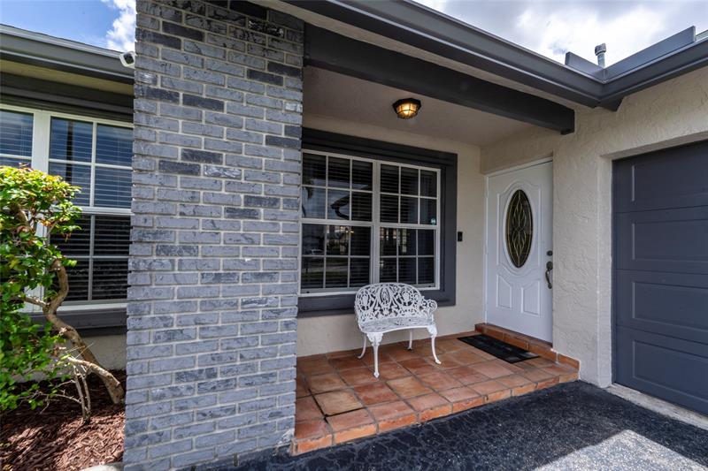 Image 5 of 27 For 11830 39th Pl