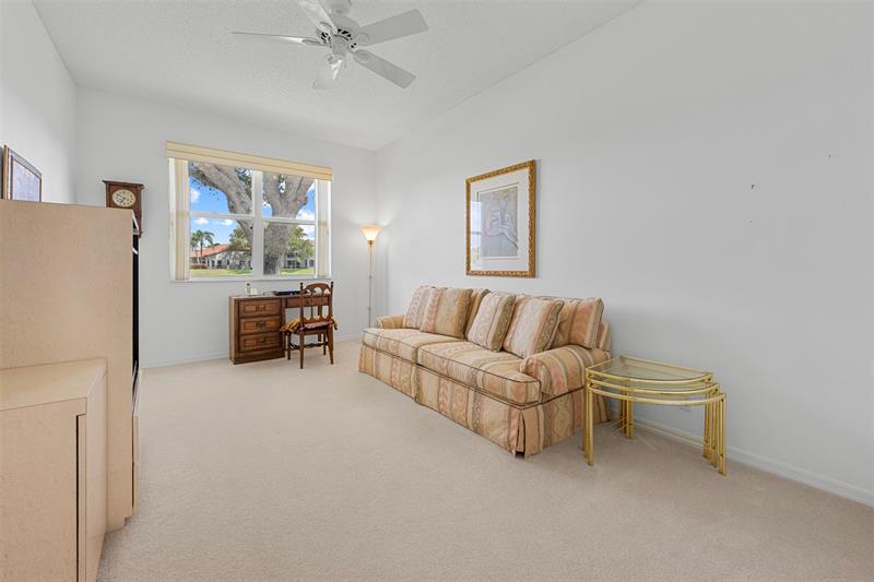 Image 22 of 32 For 10307 Lexington Estates Blvd