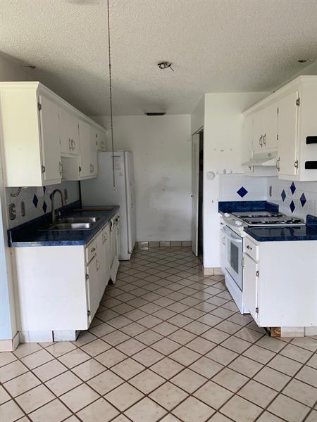 Image 9 of 17 For 14737 Edna Way  14737