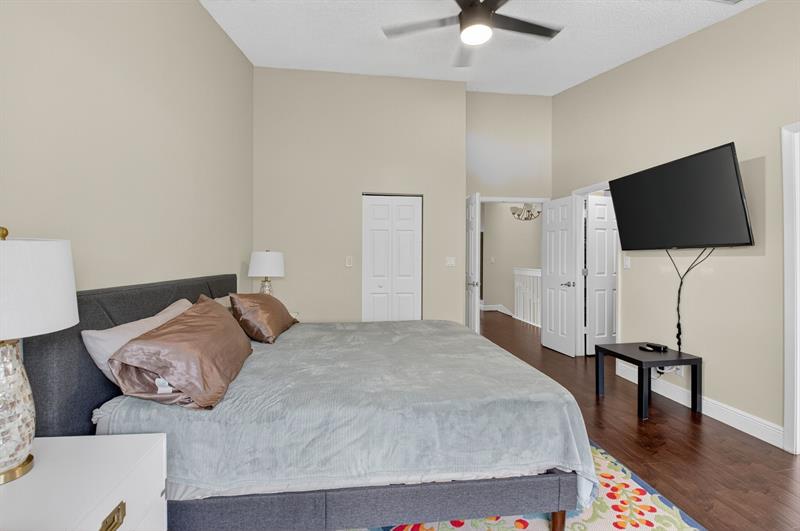 Image 35 of 47 For 6037 Old Court Rd  908