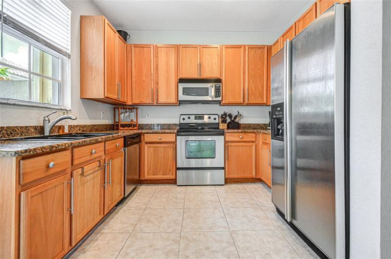 Image 9 of 33 For 1061 18th Ave