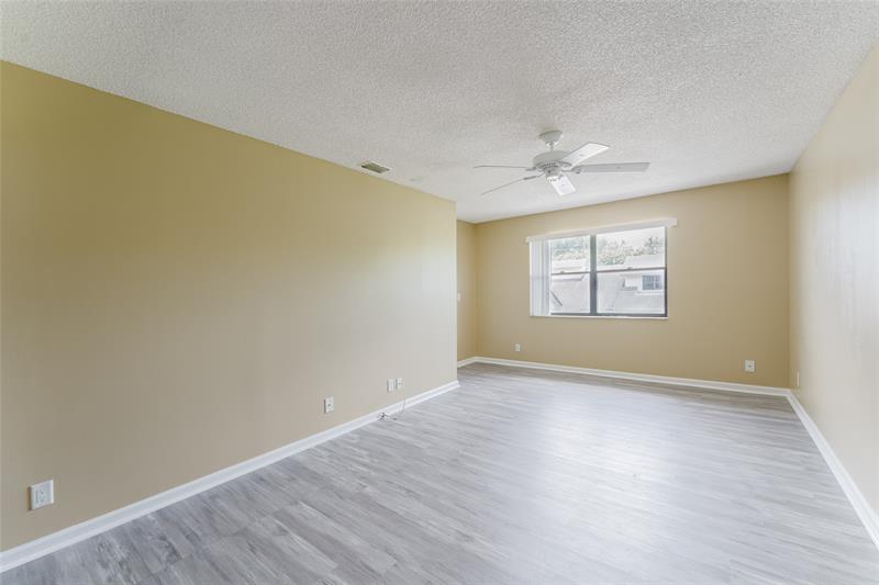 Image 21 of 37 For 9313 Ketay Cir