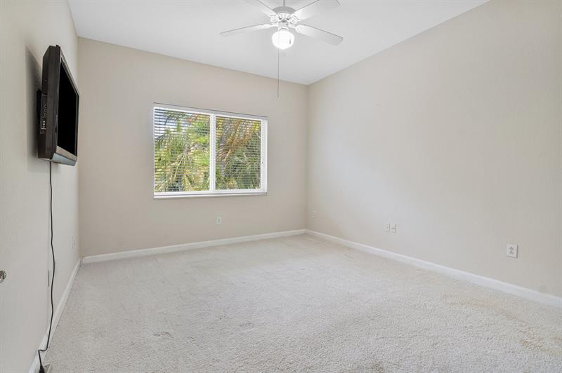 Image 36 of 48 For 864 123rd Dr