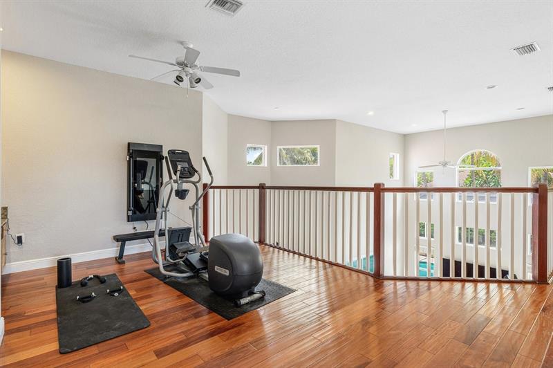 Image 39 of 48 For 864 123rd Dr