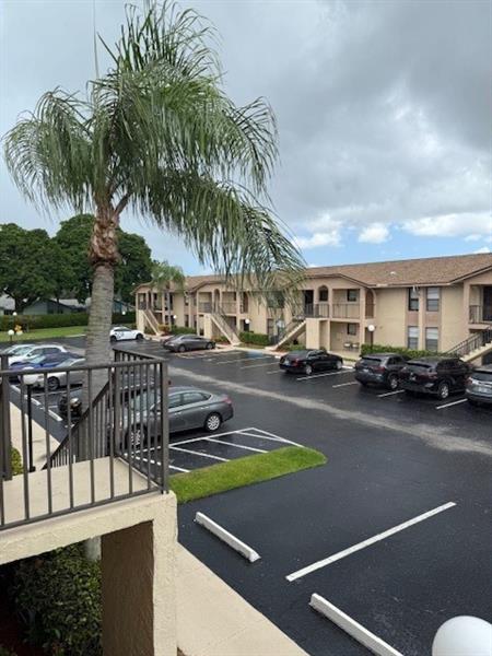 Image 6 of 21 For 9430 Boca Cove Cir  209