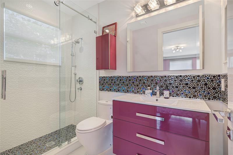 Image 33 of 65 For 10792 Pine Lodge Trl