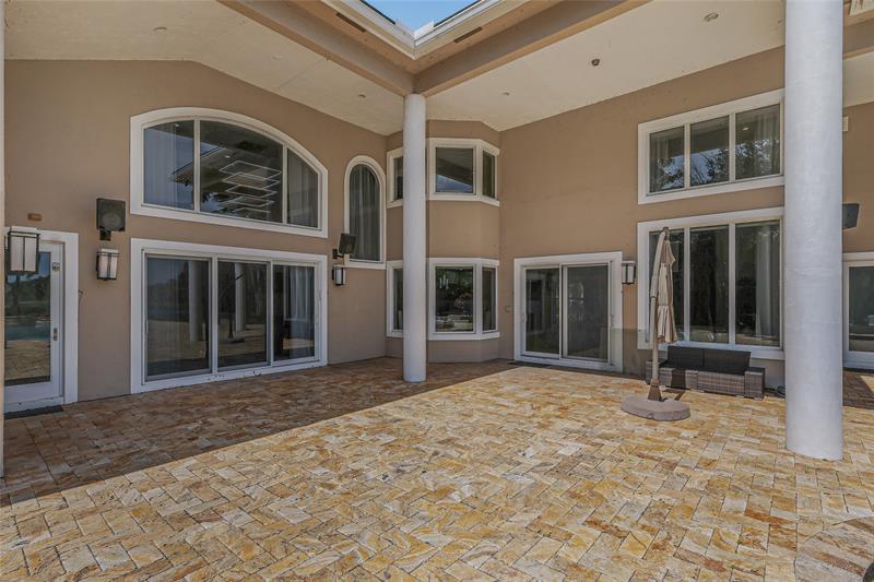 Image 41 of 65 For 10792 Pine Lodge Trl
