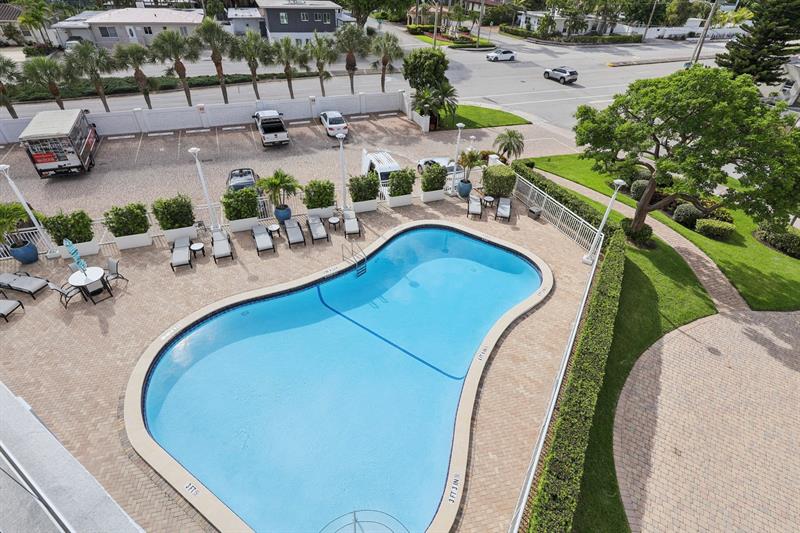 Image 35 of 48 For 2701 Ocean Blvd  4c