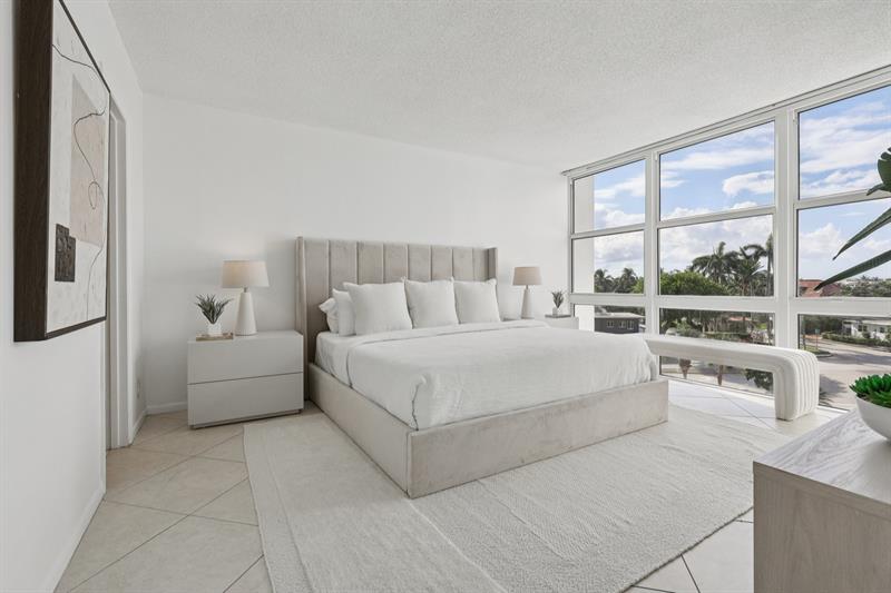 Image 4 of 48 For 2701 Ocean Blvd  4c