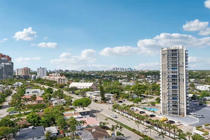 Image 43 of 48 For 2701 Ocean Blvd  4c