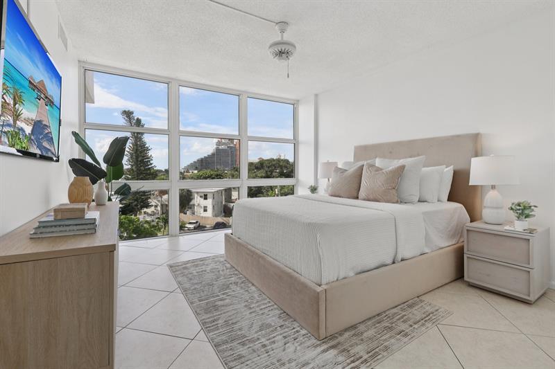 Image 8 of 48 For 2701 Ocean Blvd  4c