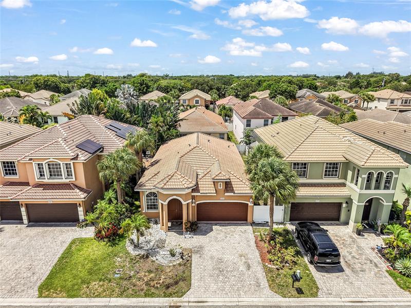 Image 4 of 33 For 4066 Coontie Ct