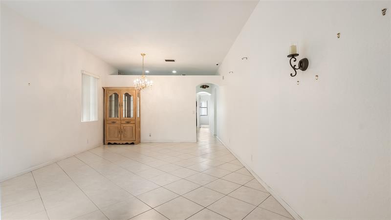 Image 7 of 33 For 4066 Coontie Ct