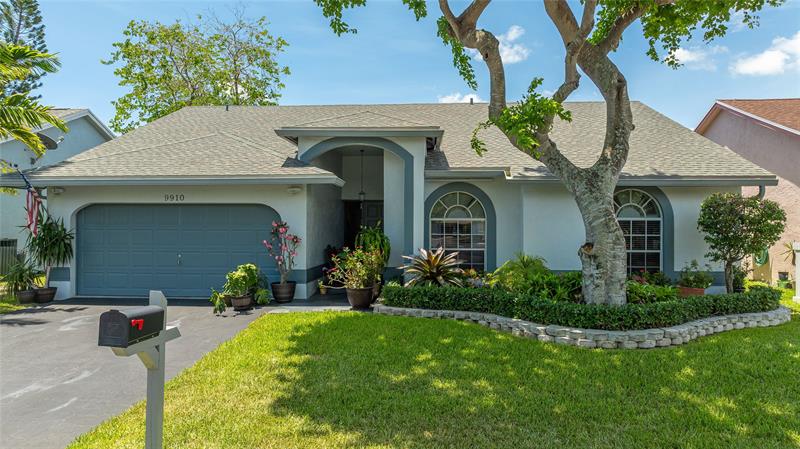 Details for 9910 53rd Ct, Coral Springs, FL 33076
