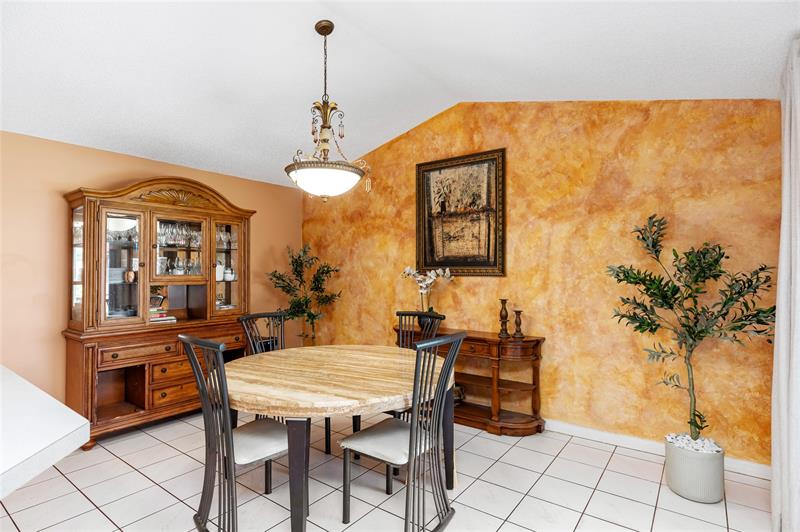Image 27 of 65 For 9910 53rd Ct