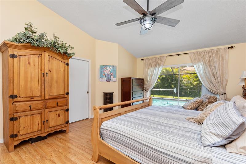 Image 30 of 65 For 9910 53rd Ct
