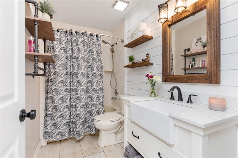 Image 38 of 65 For 9910 53rd Ct