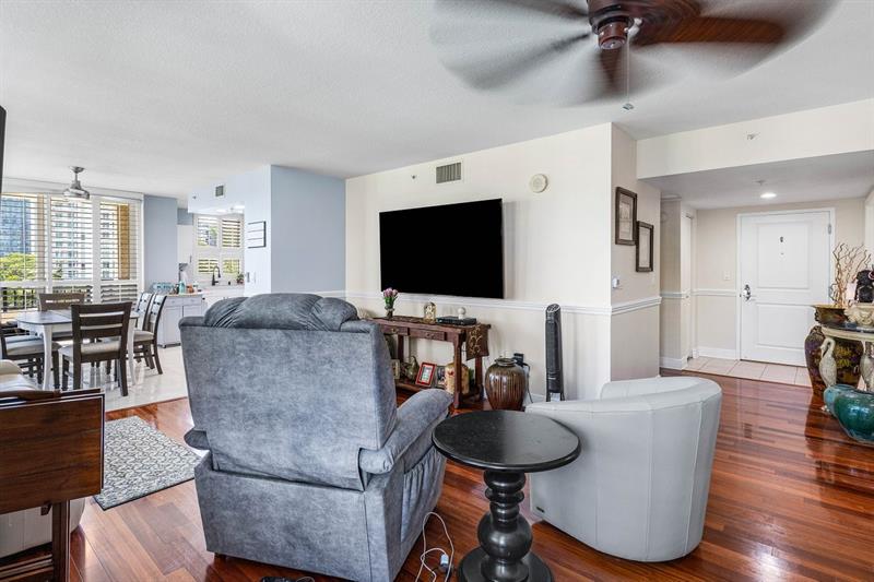 Image 15 of 62 For 610 Las Olas Blvd  517