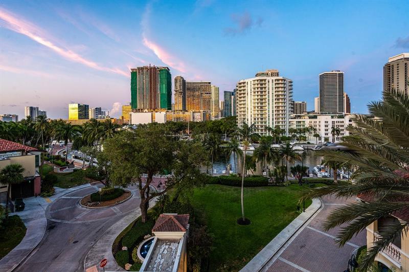 Image 43 of 62 For 610 Las Olas Blvd  517