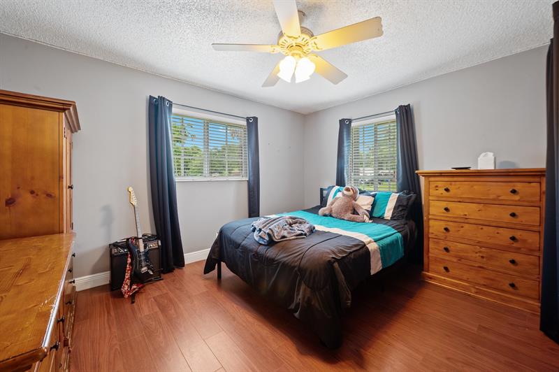 Image 22 of 35 For 5191 188th Ave