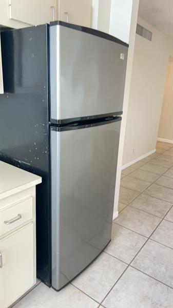 Image 4 of 24 For 4222 Inverrary Blvd  4715