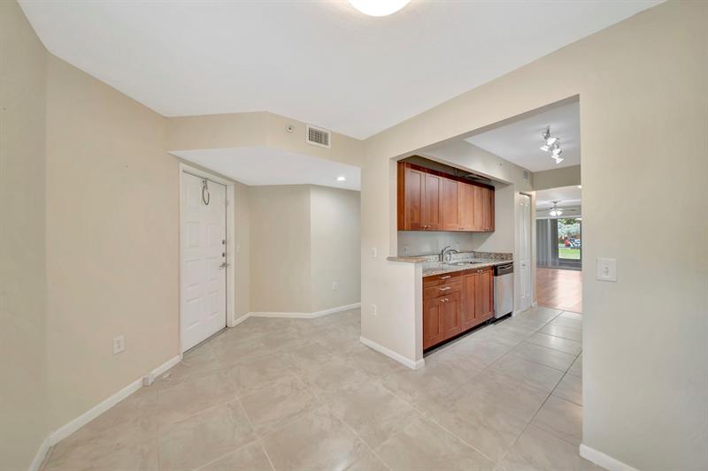 Image 21 of 54 For 601 142nd Ave  115q
