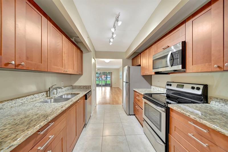 Image 23 of 54 For 601 142nd Ave  115q