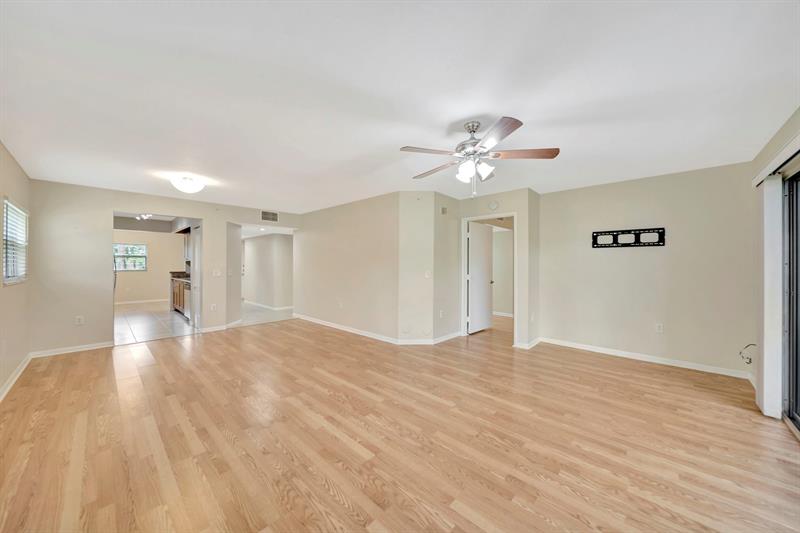 Image 30 of 54 For 601 142nd Ave  115q