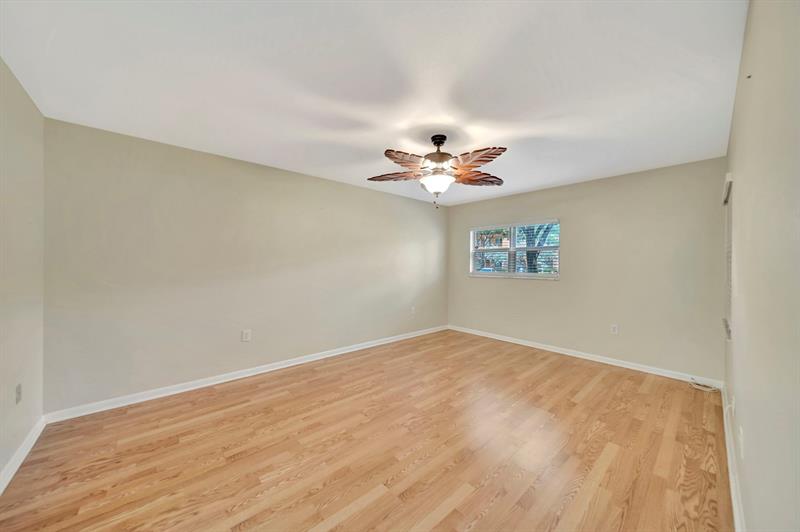 Image 33 of 54 For 601 142nd Ave  115q