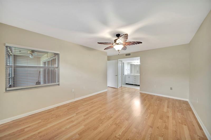 Image 35 of 54 For 601 142nd Ave  115q