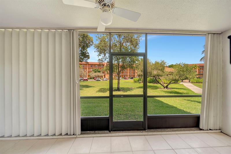 Image 45 of 54 For 601 142nd Ave  115q