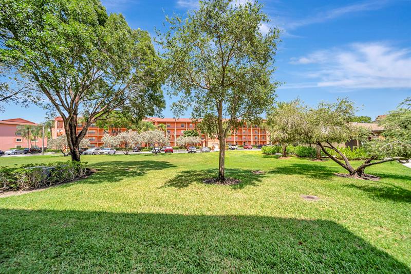 Image 51 of 54 For 601 142nd Ave  115q